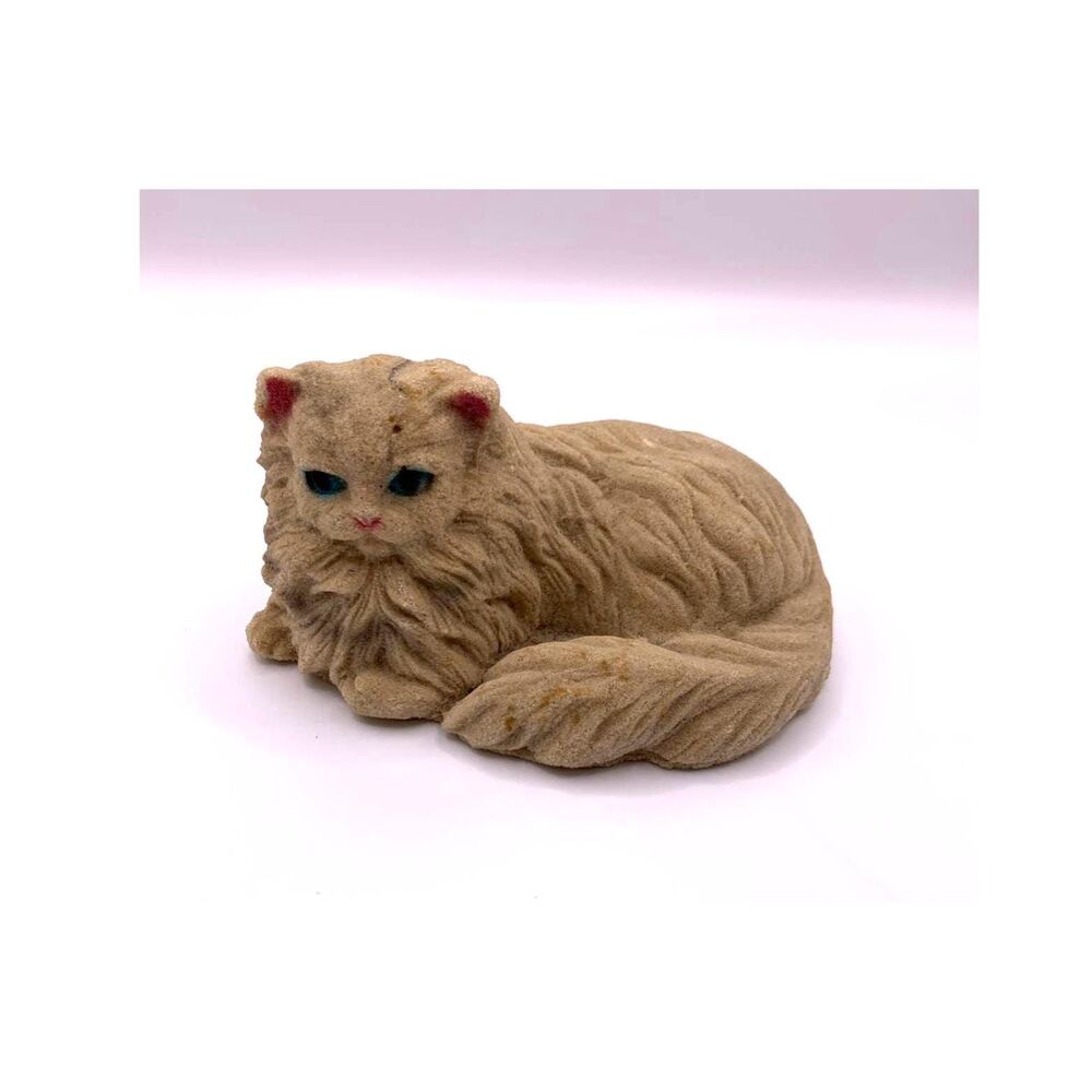 Vintage Gorgeous "Sandra The Persian Kitty" Sandcast Design   4" long  Beautiful